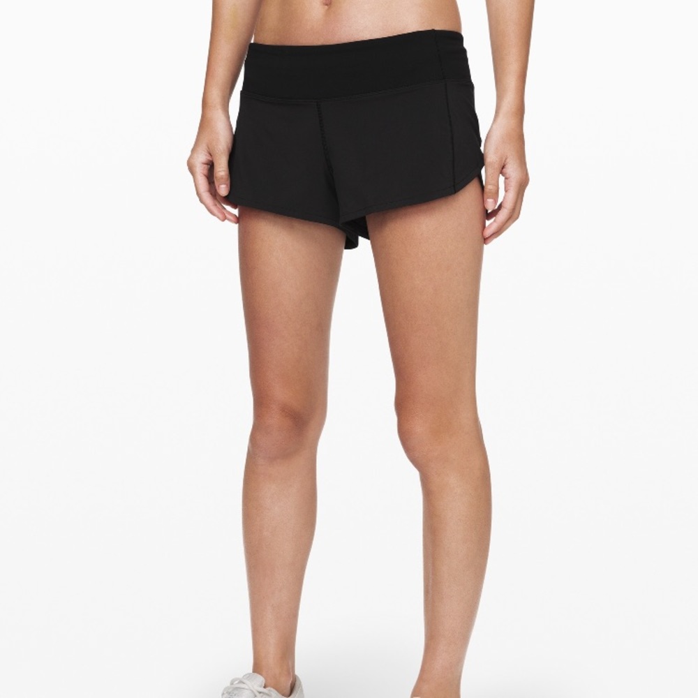 Black Lululemon Speed Up Short 2.5”